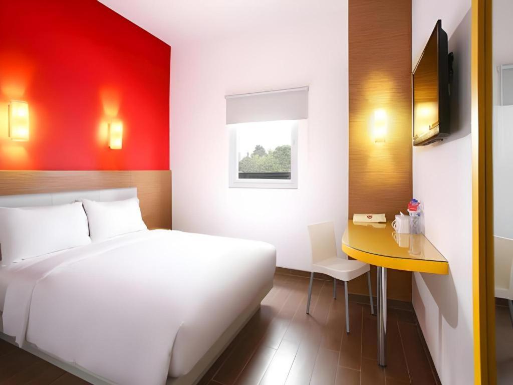 Amaris Hotel La Codefin Kemang Yakarta Exterior foto